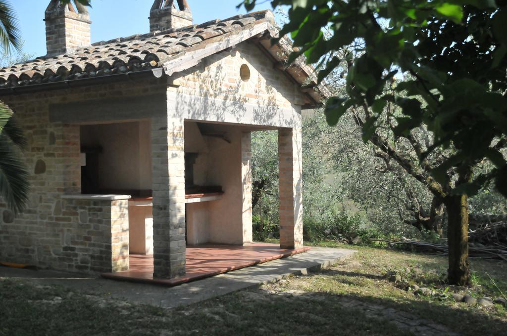 Guesthouse Casale Borgo Miriam Offida Kamer foto