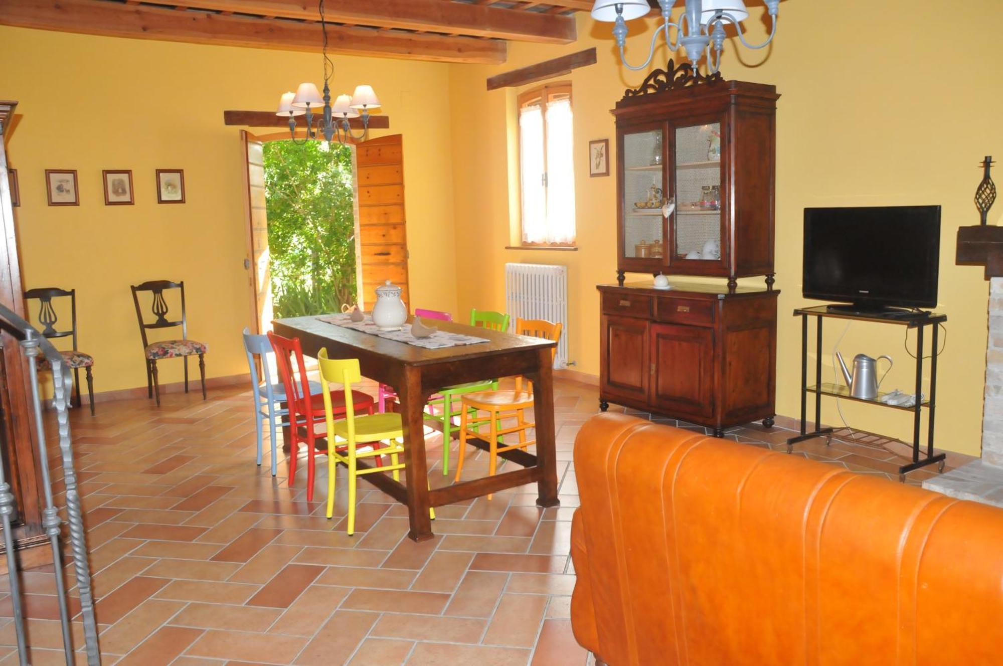 Guesthouse Casale Borgo Miriam Offida Buitenkant foto
