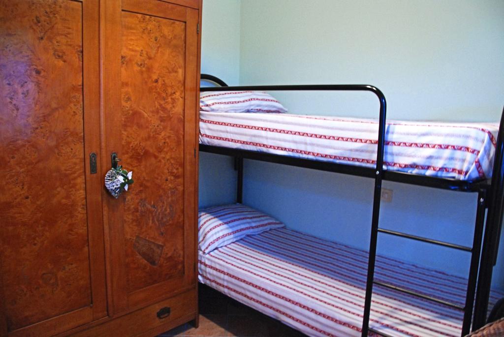 Guesthouse Casale Borgo Miriam Offida Kamer foto